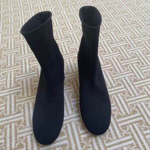 Vince Black Sock Boot 8.5US
